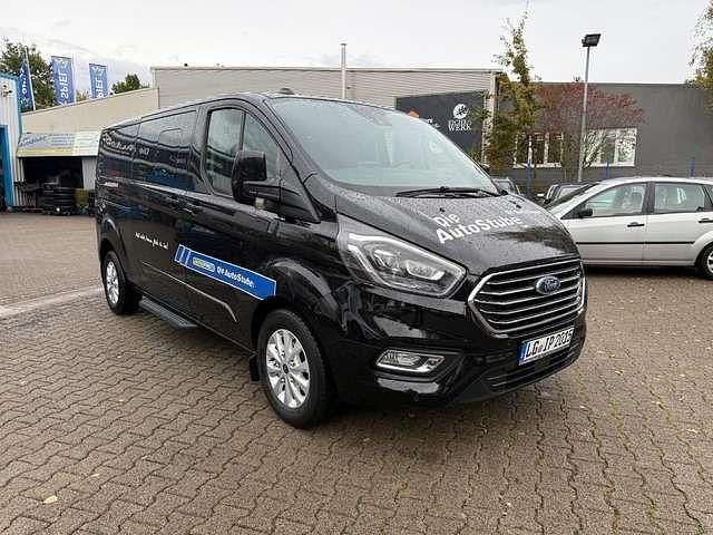 Gebraucht Ford Transit Custom Trend 185 PS (136 kW) 2019 Obsidianschwarz metallic Van