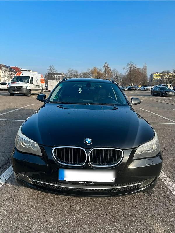 Gebraucht 2009 BMW 520 Kombi | 4.900 € (Fairer Preis) - Bild 1/4