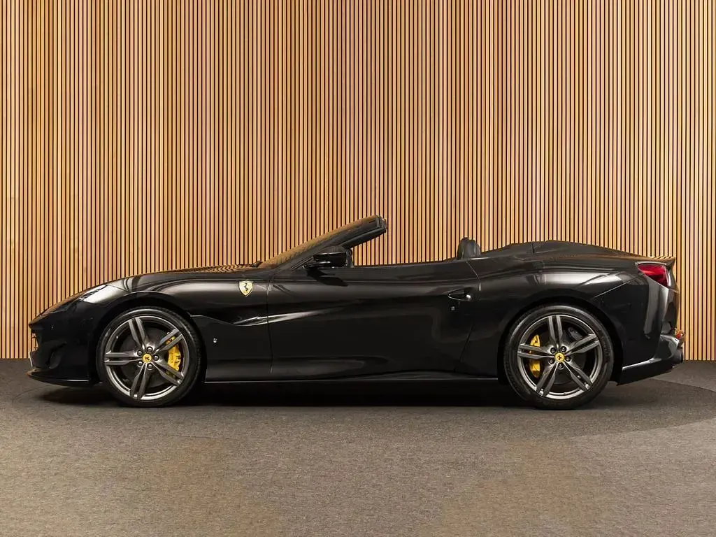 Gebraucht Ferrari Portofino 600 PS (441 kW) 2019 Schwarz Cabrio