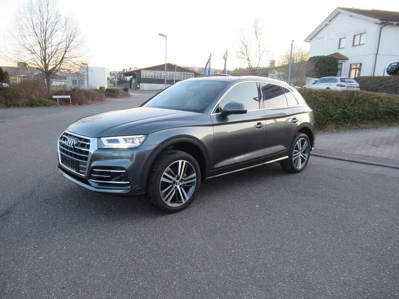 Grau Gebraucht 2018 Audi Q5 S-Line SUV | 27.990 € (Superpreis) - Bild 1/4