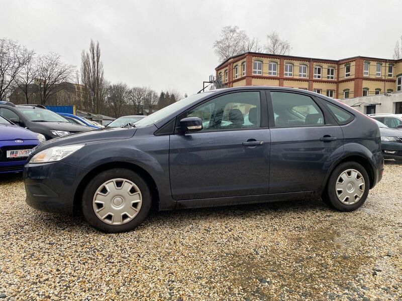 Gebraucht Ford Focus Style 116 PS (85 kW) 2008 Grau Limousine