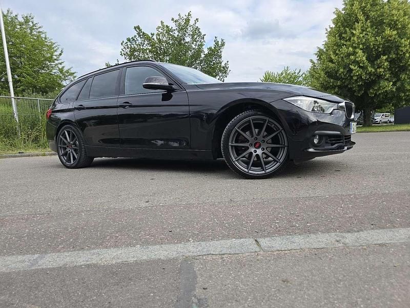 Gebraucht 2019 BMW 320 Advantage Kombi | 17.000 € (Guter Preis) - Bild 1/4
