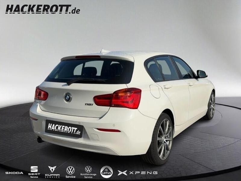 Gebraucht BMW 118 Advantage 136 PS (100 kW) 2017 Weiß Kleinwagen