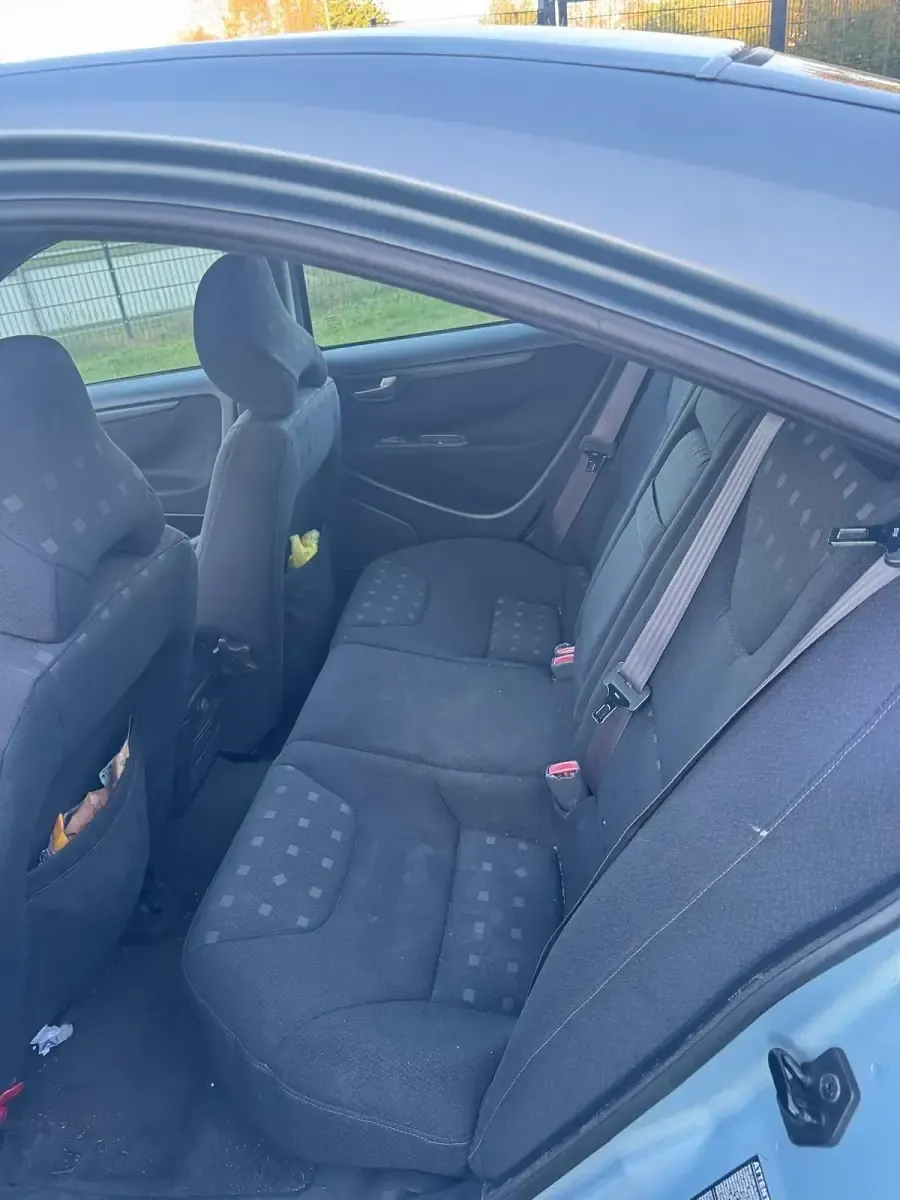 Occasion Volvo S60 140 ch (102 kW) 2001 Bleue Berline