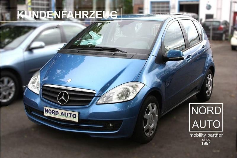 Blau Gebraucht 2008 Mercedes A150 Limousine | 3.400 € (Fairer Preis) - Bild 1/4