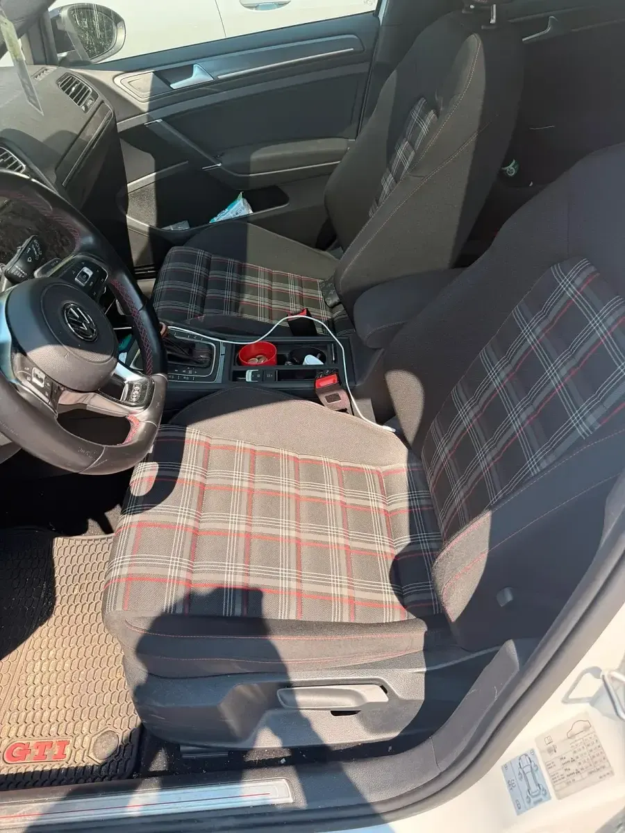 Gebraucht VW Golf VII GTI 403 PS (296 kW) 2020 Weiß Limousine