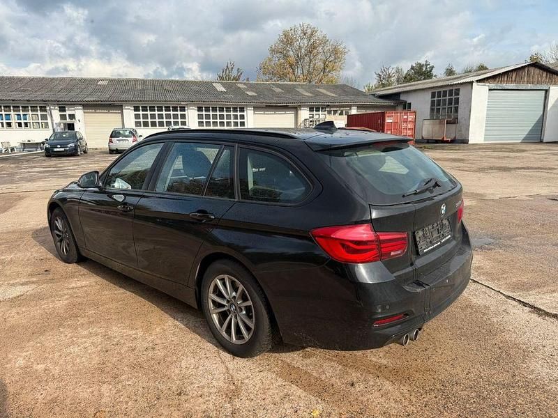 Second-hand BMW 320 Performance 190 CP (139 kW) 2015 Negru Break