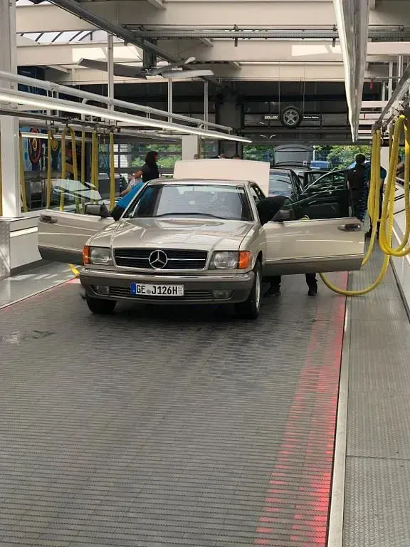 Gebraucht Mercedes S420 224 PS (164 kW) 1989 Gold