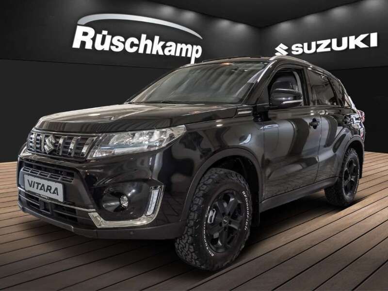 Schwarz Neu 2024 Suzuki Vitara SUV | 32.980 € (Teuer) - Bild 1/4