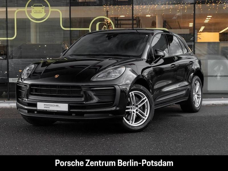 Schwarz Gebraucht 2022 Porsche Macan SUV | 62.900 € (Guter Preis) - Bild 1/4