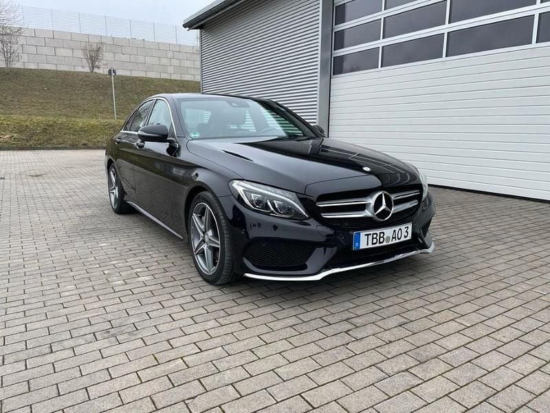 Gebraucht Mercedes C250 AMG line 204 PS (150 kW) 2016 Schwarz Limousine