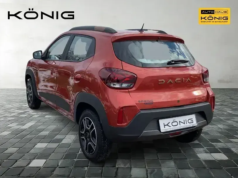 Używany Dacia Spring Extreme 47 kW (65 KM) 2023 Czerwony Hatchback