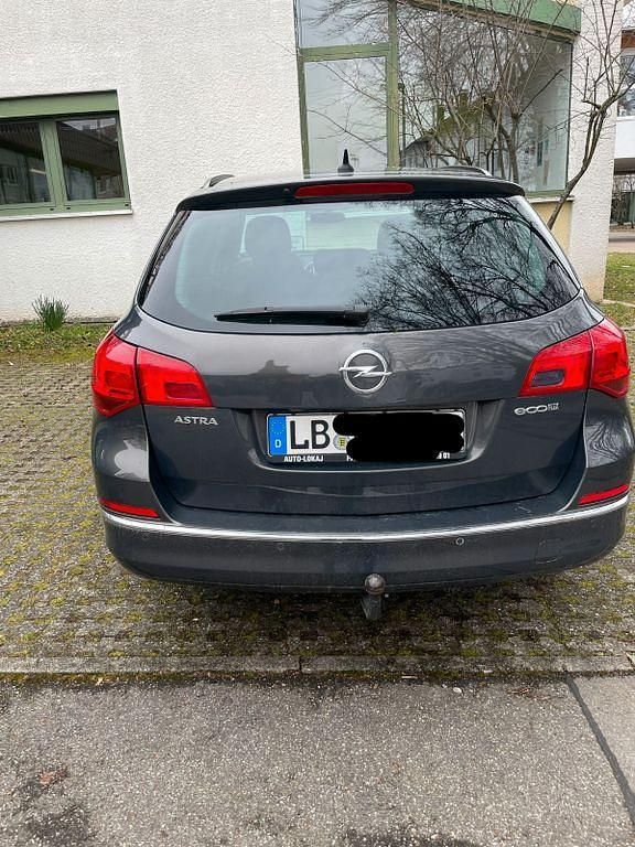 Gebraucht Opel Astra Eco 110 PS (80 kW) 2014 Grau Limousine