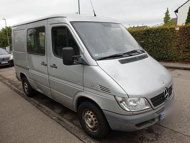 Silber Gebraucht 2005 Mercedes Sprinter Van | 4.900 € - Bild 1/4