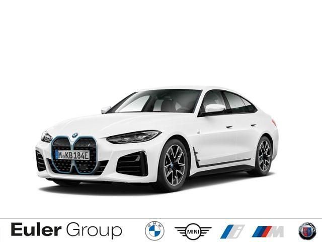 Weiss Gebraucht 2024 BMW i4 Sport Line Limousine | 41.475 € (Superpreis) - Bild 1/4