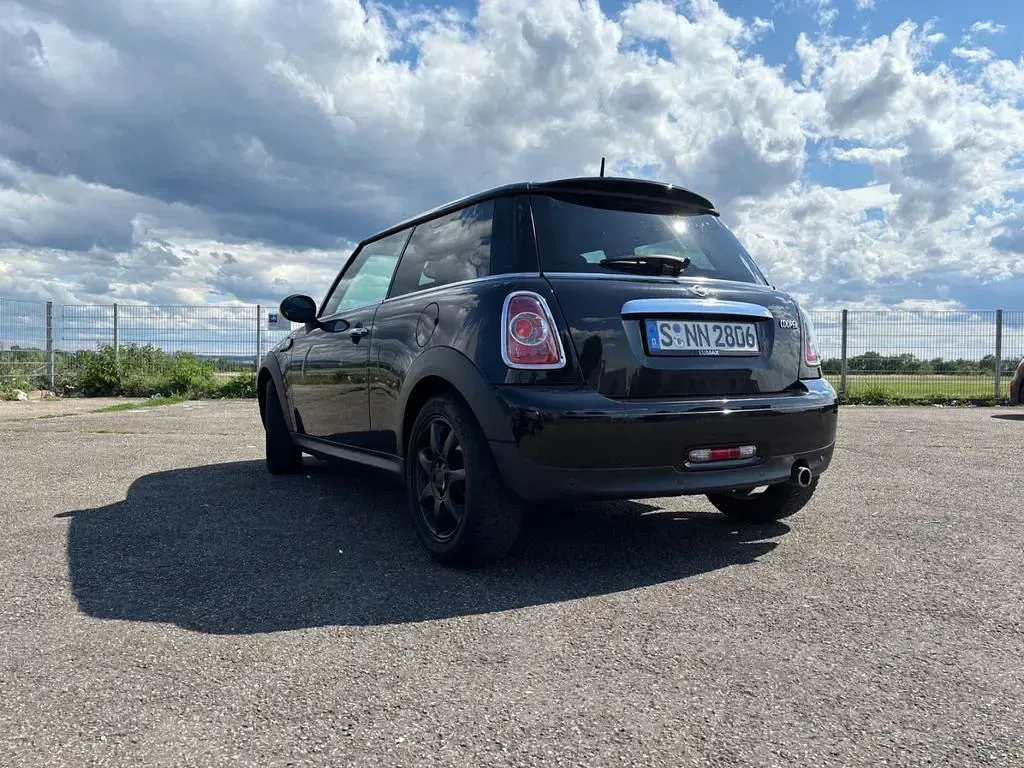 Gebraucht Mini Cooper Brick Lane 122 PS (89 kW) 2013 Schwarz Kleinwagen