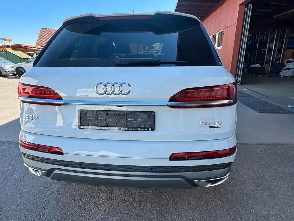 Usata Audi Q7 S-Line 286 CV (210 kW) 2022 Bianco SUV