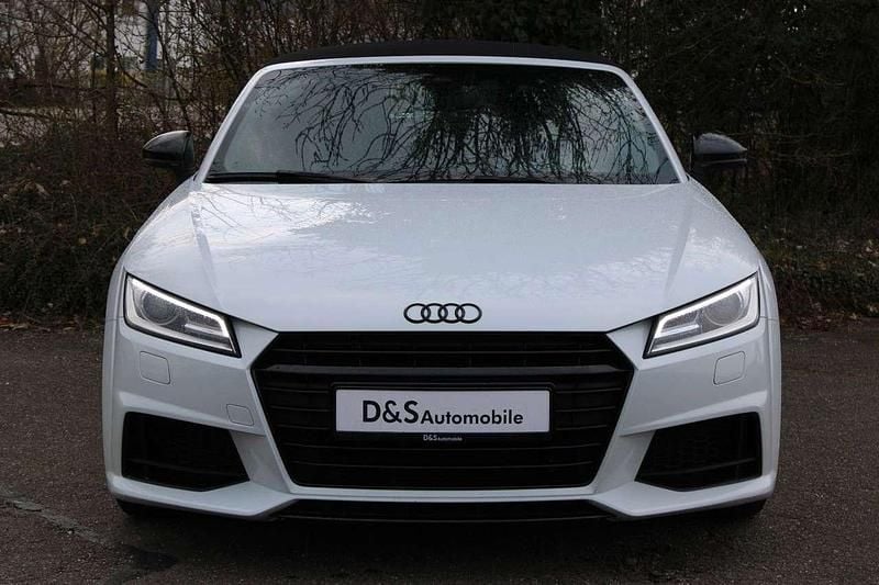 Gebraucht Audi TT Roadster Competition 230 PS (169 kW) 2017 Gletscherweiss Cabrio