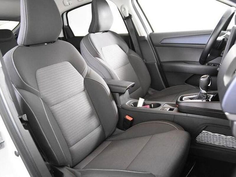 Gebraucht Renault Arkana 140 PS (102 kW) 2022 Weiß SUV