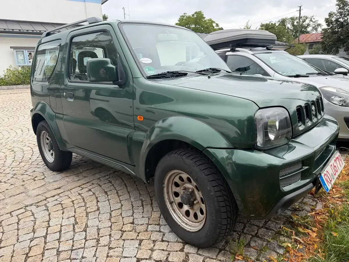 Gebraucht Suzuki Jimny 85 PS (62 kW) 2011 SUV