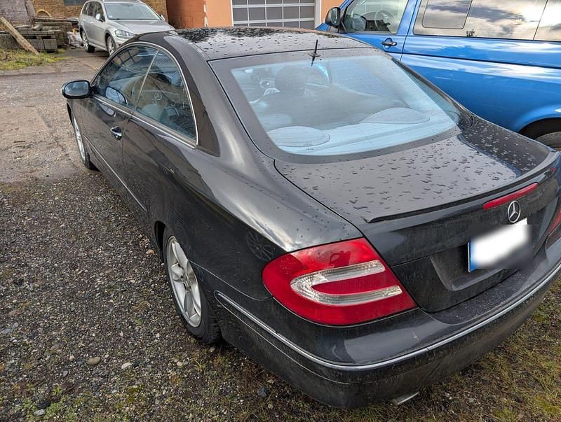 Gebraucht Mercedes CLK320 218 PS (160 kW) 2003 Schwarz Coupé
