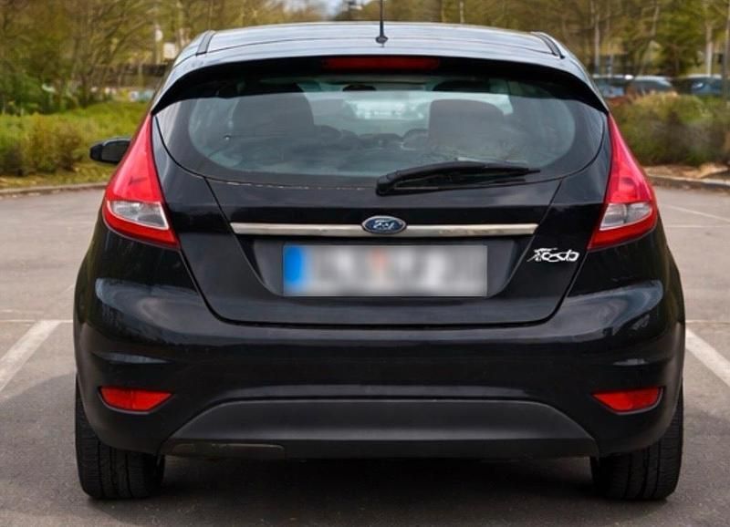 Gebraucht Ford Fiesta 82 PS (60 kW) 2008 Schwarz Kleinwagen