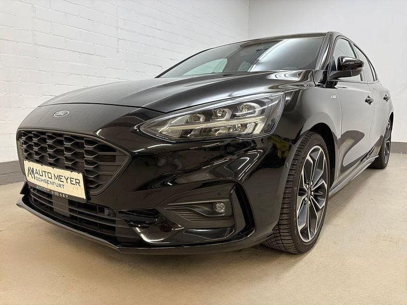 Gebraucht Ford Focus ST-Line 125 PS (91 kW) 2019 Schwarz Limousine