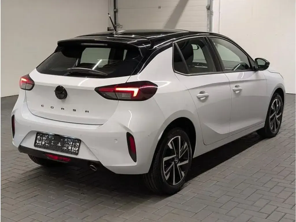 Gebraucht Opel Corsa 101 PS (74 kW) 2025 Konturweissmet. Kleinwagen