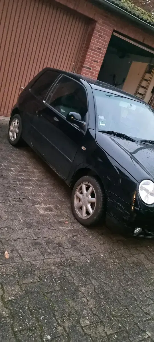 Gebraucht VW Lupo 75 PS (55 kW) 2004 Schwarz Kleinwagen
