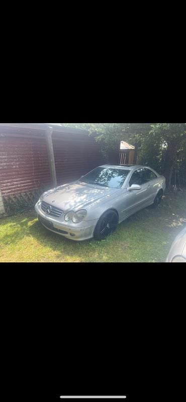 Silber Gebraucht 2003 Mercedes CLK320 Coupé | 1.500 € (Superpreis) - Bild 1/4