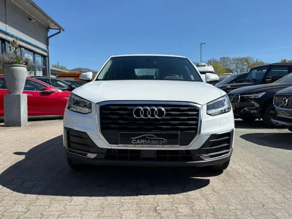 Gebraucht Audi Q2 116 PS (85 kW) 2018 Weiss SUV