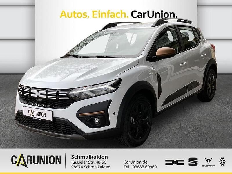 Arktisweiß Gebraucht 2024 Dacia Sandero Extreme Kleinwagen | 20.439 € (Etwas zu teuer) - Bild 1/4