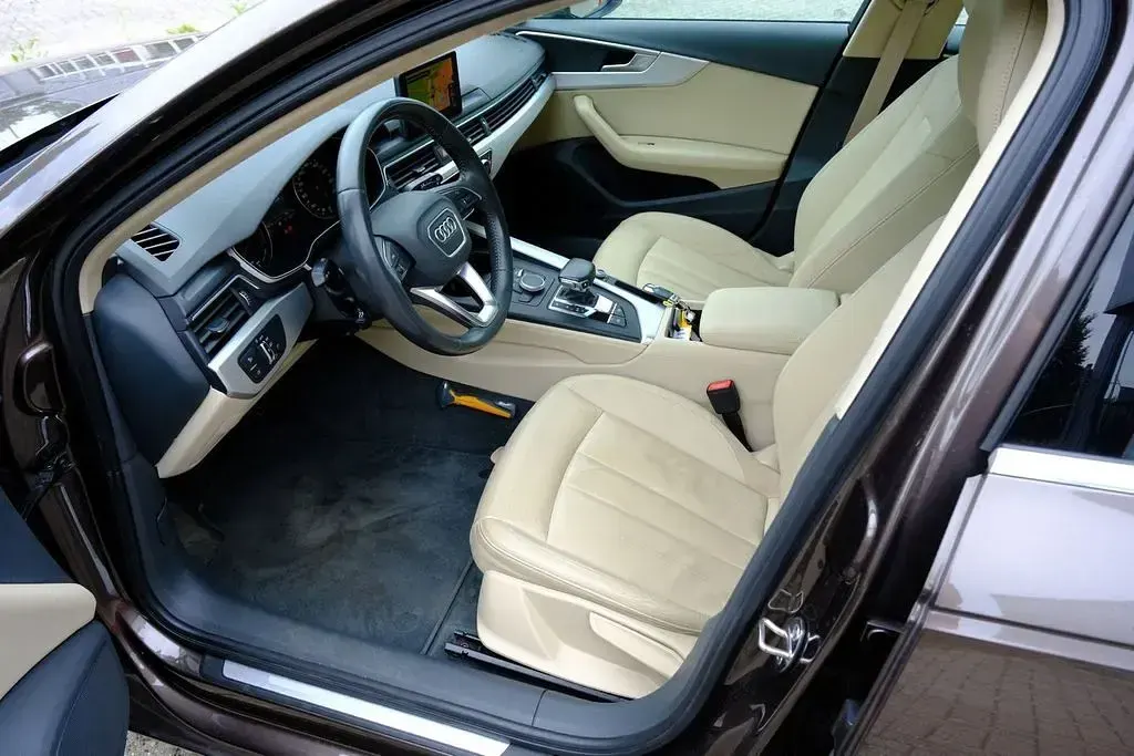 Gebraucht Audi A4 Design 150 PS (110 kW) 2016 Braun Kombi