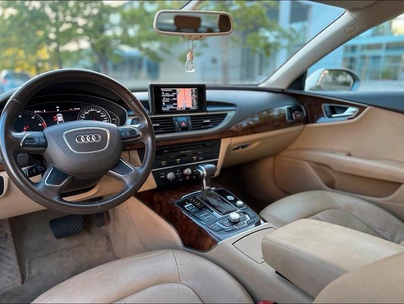 Usata Audi A7 204 CV (150 kW) 2012 Oro Utilitaria