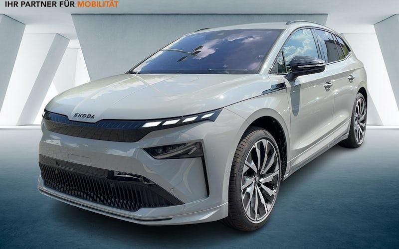Grau Neu 2025 Skoda Enyaq iV SportLine SUV | 59.989 € - Bild 1/4