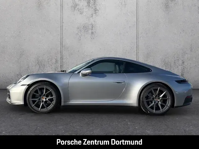 Gebraucht Porsche 911 Carrera 394 PS (289 kW) 2024 Silber Coupé