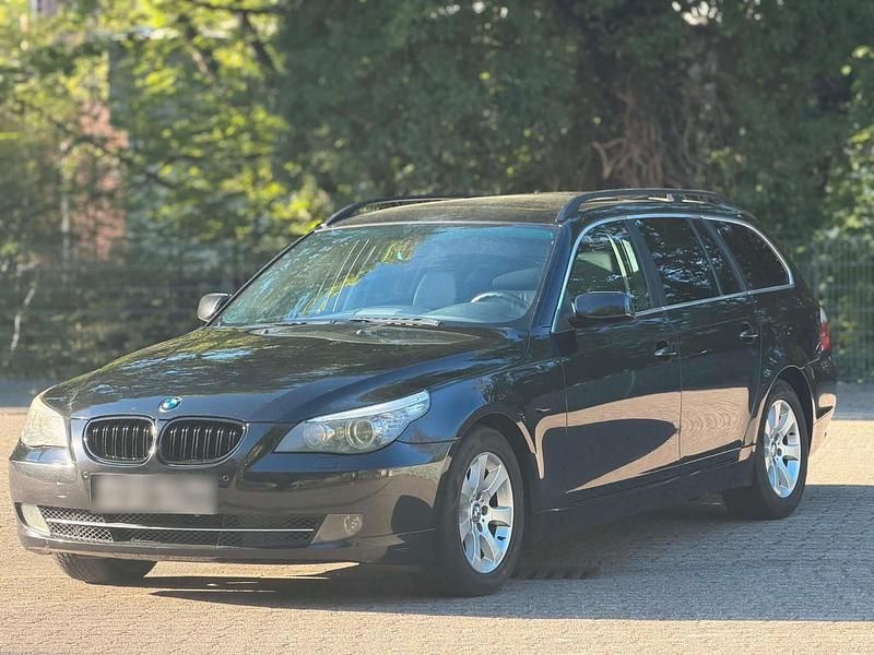 Second-hand BMW 525 197 CP (144 kW) 2007 Negru Break