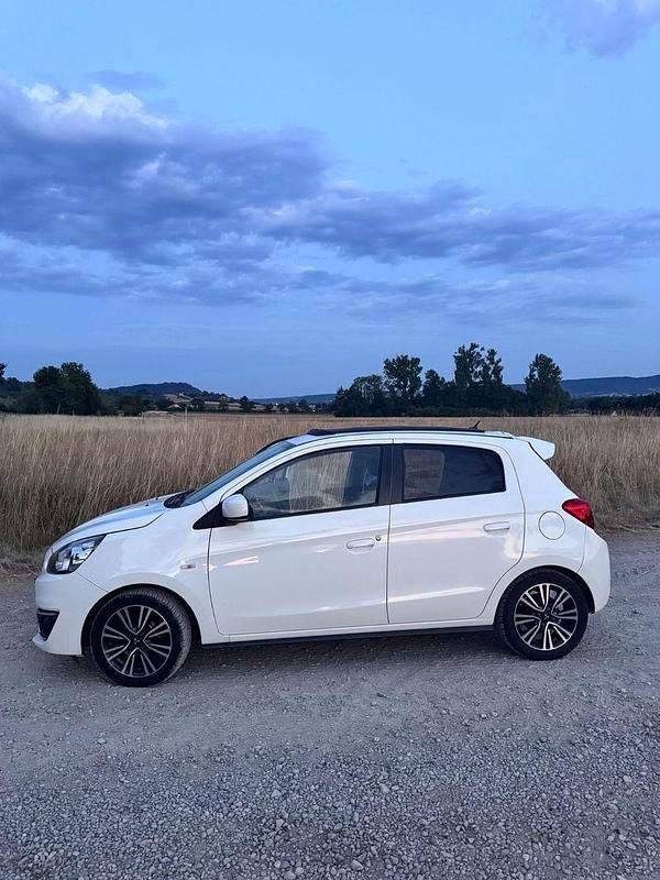 Gebraucht Mitsubishi Space Star Edition 80 PS (58 kW) 2018 Weiß Kleinwagen