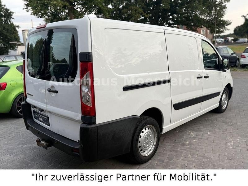Gebraucht Peugeot Expert 128 PS (94 kW) 2016 Weiß Van