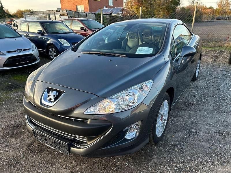 Grau Gebraucht 2009 Peugeot 308 CC Platinum Cabrio | 1.580 € (Superpreis) - Bild 1/4