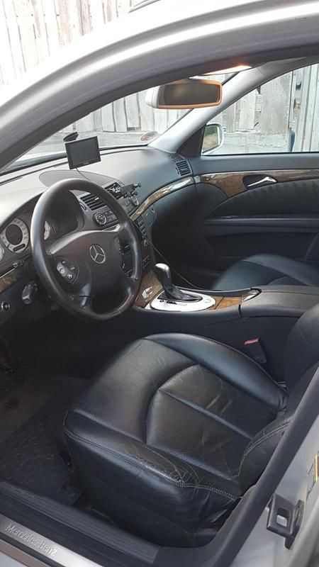 Gebraucht Mercedes E200 Avantgarde 204 PS (150 kW) 2005 Grau Kombi