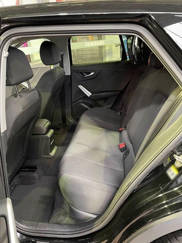 Gebraucht Audi Q2 116 PS (85 kW) 2018 Schwarz SUV