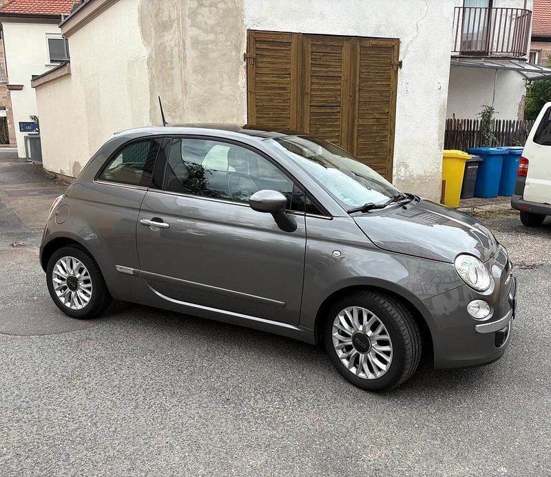 Grau Gebraucht 2015 Fiat 500 Lounge Kleinwagen | 5.200 € (Superpreis) - Bild 1/4