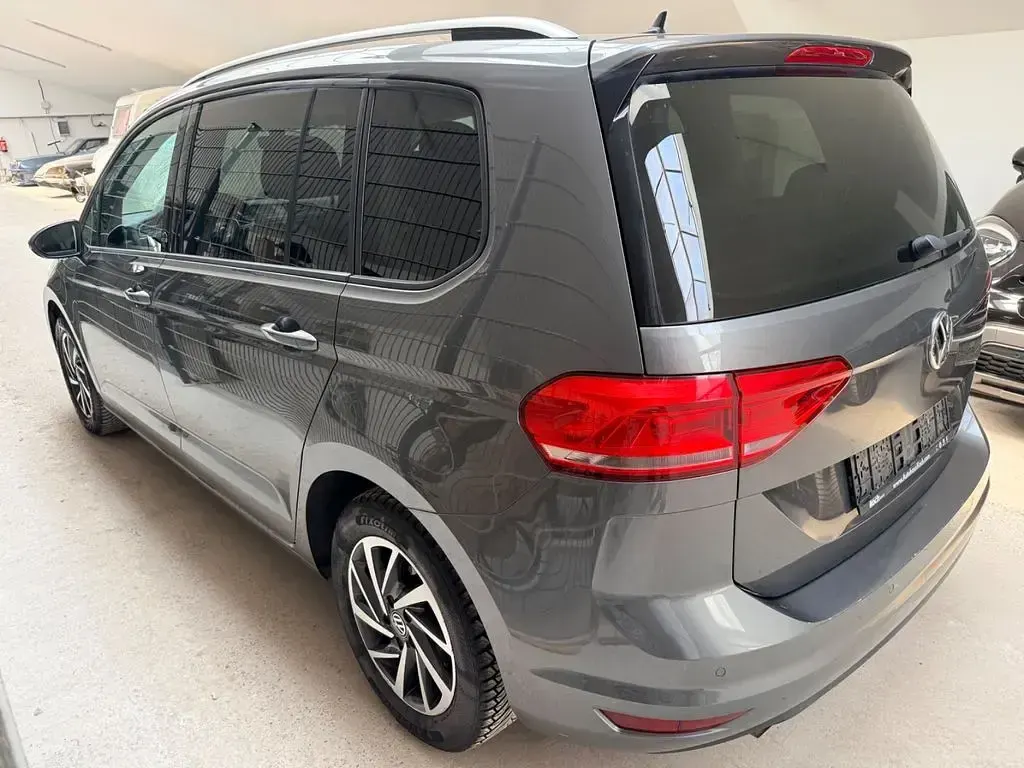 Gebraucht VW Touran Sound 150 PS (110 kW) 2017 Grau Van / Kleinbus