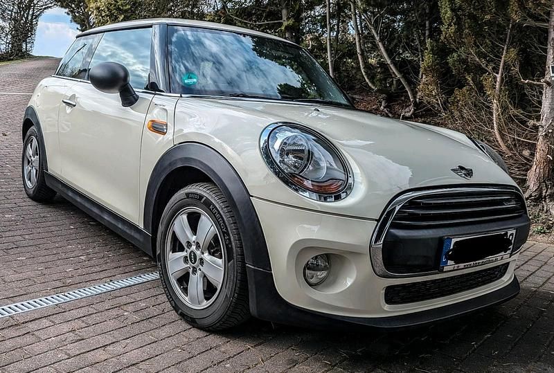 Gebraucht Mini ONE 102 PS (75 kW) 2015 Beige Kleinwagen