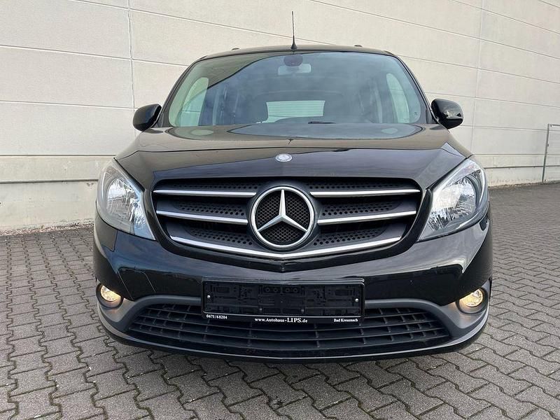 Gebraucht Mercedes Citan 111 110 PS (80 kW) 2016 Schwarz Van / Kleinbus