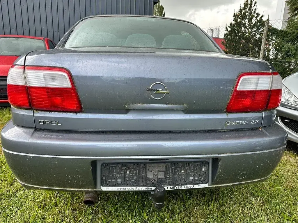 Gebraucht Opel Omega 144 PS (105 kW) 2001 Grau Limousine