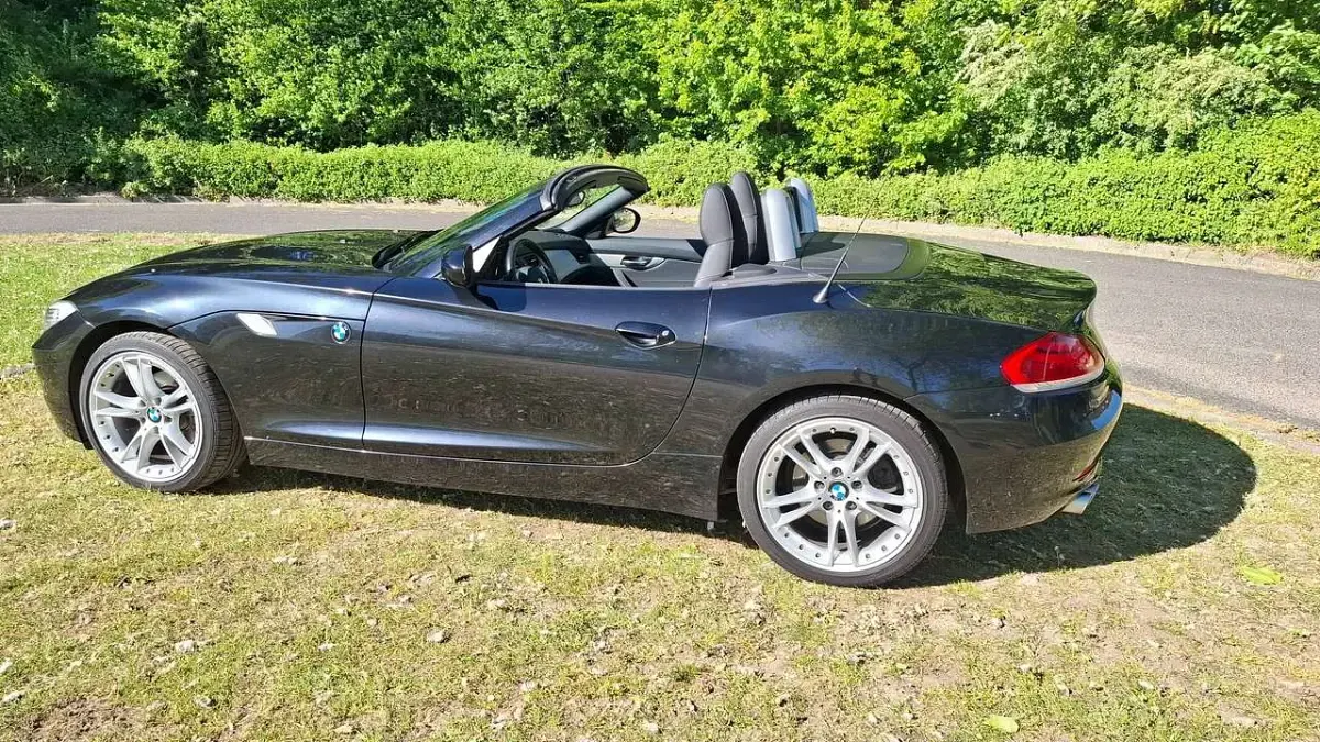 Gebraucht BMW Z4 204 PS (150 kW) 2010 Schwarz Cabrio