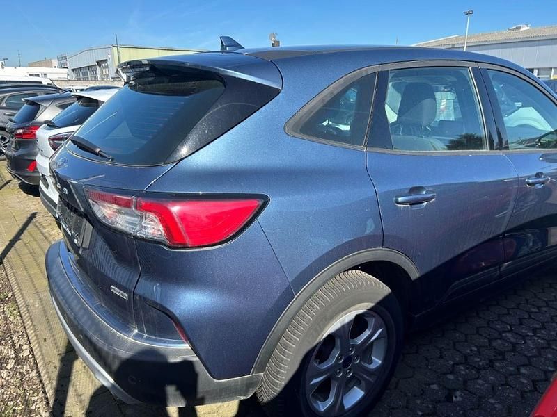 Gebraucht Ford Kuga Cool & Connect 224 PS (164 kW) 2022 Blau SUV