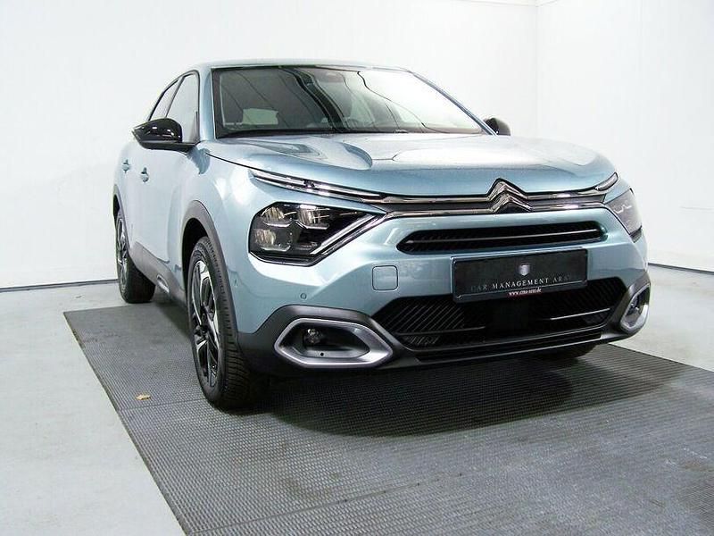 Gebraucht Citroën C4 Shine 131 PS (96 kW) 2024 Blau (metallic) Limousine